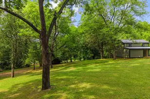 2303 W Hoover Rd, Haywood, VA 22722 - Photo 40