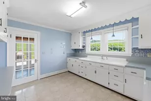 6117 S F T Valley Rd, Etlan, VA 22719 - Photo 16
