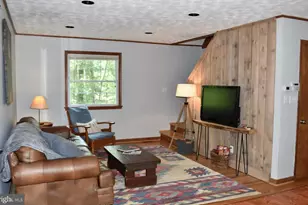 221 S Honeysuckle Ln, Madison, VA 22727 - Photo 10