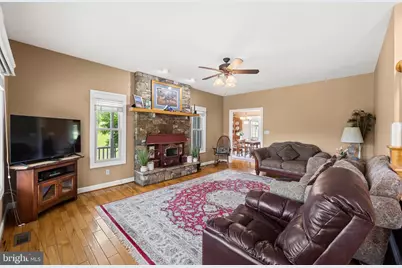 1688 Desert Rd, Reva, VA 22735 - Photo 12
