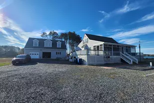 1887 Point Breeze Dr, Hudgins, VA 23076 - Photo 8