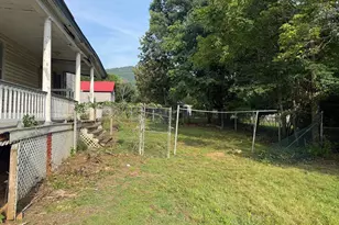 2374 Maple Ave, Buena Vista, VA 24416 - Photo 22