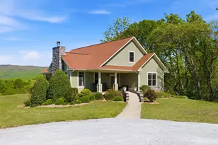 60 Great Valley Ln, Natural Bridge, VA 24578 - Photo 2