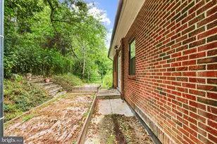 957 Wert Faulkner Hwy, Natural Bridge Station, VA 24579 - Photo 32