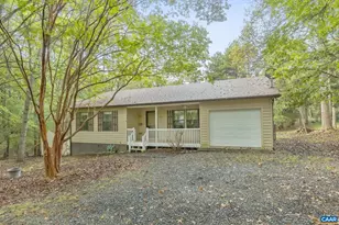 323 Jefferson Dr, Palmyra, VA 22963 - Photo 1