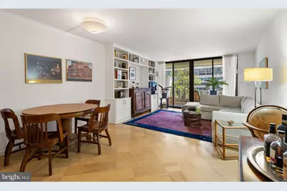 700 New Hampshire Avenue NW #614, Washington, DC 20037 - Photo 1