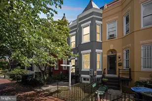 538 13th St SE, Washington, DC 20003 - Photo 1