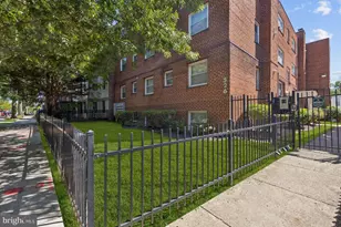 526 Kenyon St NW, Washington, DC 20010 - Photo 1
