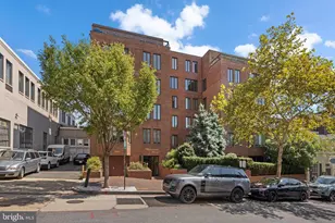 1045 31st St NW, Washington, DC 20007 - Photo 1