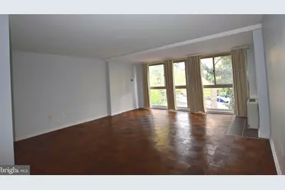 922 24th Street NW #318, Washington, DC 20037 - Photo 1