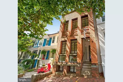 1656 33rd Street NW, Washington, DC 20007 - Photo 1