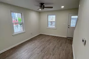 808 Division Ave NE, Washington, DC 20019 - Photo 12