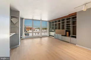 1260 21st St NW, Washington, DC 20036 - Photo 2