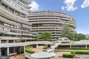 2510 Virginia Ave NW, Washington, DC 20037 - Photo 1