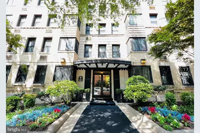 1010 25th Street NW #807, Washington, DC 20037 - Photo 1