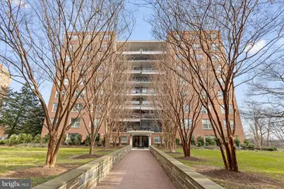 3900 Watson Place NW #B5E, Washington, DC 20016 - Photo 1