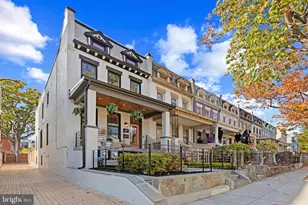 910 8th St NE, Washington, DC 20002 - Photo 1