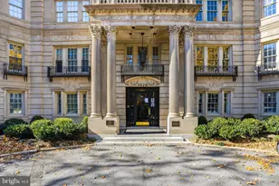 1026 16th St NW, Washington, DC 20036 - Photo 1