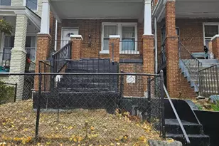 825 NW Delafield Pl NW, Washington, DC 20011 - Photo 1