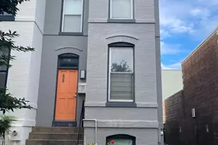 638 D St SE, Washington, DC 20003 - Photo 1