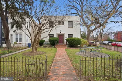 1126 South Carolina Avenue SE, Washington, DC 20003 - Photo 1