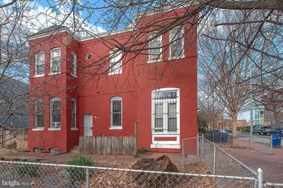 300 P Street NW, Washington, DC 20001 - Photo 2