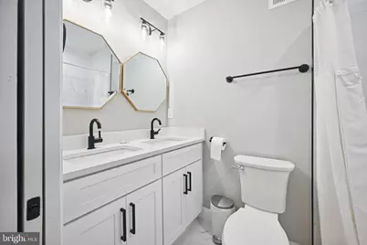 1732 L Street NE, Washington, DC 20002 - Photo 12