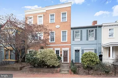 237 10th Street SE, Washington, DC 20003 - Photo 1