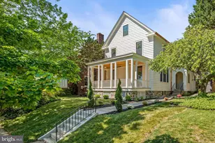 2710 36th St NW, Washington, DC 20007 - Photo 1