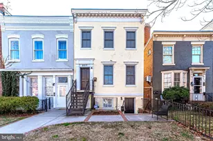807 Maryland Ave NE, Washington, DC 20002 - Photo 1
