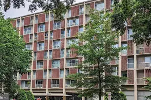800 4th St SW, Washington, DC 20024 - Photo 1