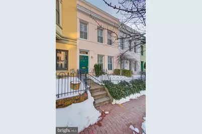 129 E Street SE, Washington, DC 20003 - Photo 1