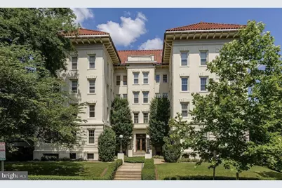 1657 31st Street NW #206, Washington, DC 20007 - Photo 1