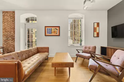 215 I Street NE #311, Washington, DC 20002 - Photo 1