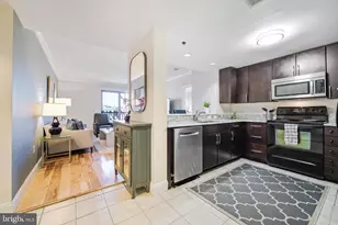 777 7th St NW, Washington, DC 20001 - Photo 1
