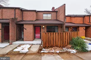 3446 Summit Ct NE, Washington, DC 20018 - Photo 1