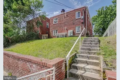506 Eastern Avenue NE #202, Washington, DC 20019 - Photo 1