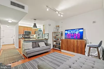 616 E Street NW #1007, Washington, DC 20004 - Photo 1