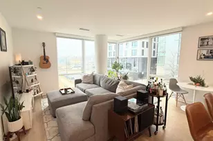 37 L SE, Washington, DC 20003 - Photo 1