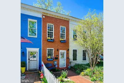 903 12th Street SE, Washington, DC 20003 - Photo 1