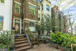 1944 Calvert St NW, Washington, DC 20009 - Photo 1