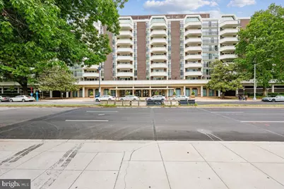 700 7th Street SW #324, Washington, DC 20024 - Photo 1