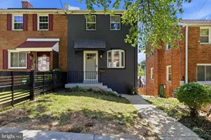 719 Hilltop Terrace SE, Washington, DC 20019 - Photo 1