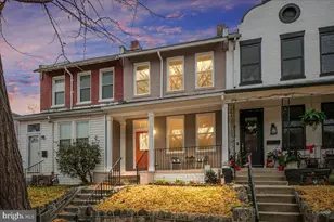 325 14th Pl NE, Washington, DC 20002 - Photo 1