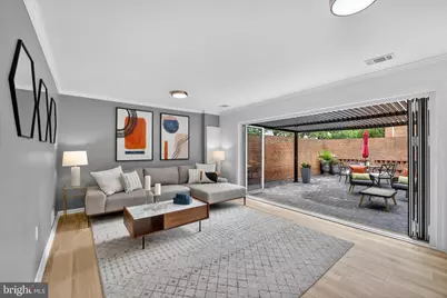 612 4th Place SW, Washington, DC 20024 - Photo 1