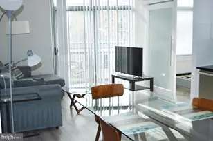 460 New York Ave NW, Washington, DC 20001 - Photo 1