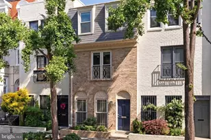 2011 Hillyer Pl NW, Washington, DC 20009 - Photo 1