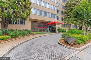 1711 Massachusetts Ave NW, Washington, DC 20036 - Photo 1