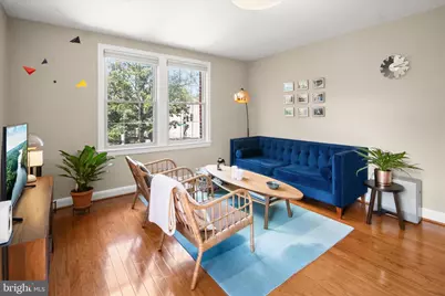 304 Aspen Street NW #204, Washington, DC 20012 - Photo 4