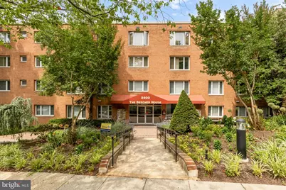 2400 41st Street NW #212, Washington, DC 20007 - Photo 1